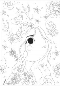 Mujer mirando una mariposa, con flores flotando alrededor