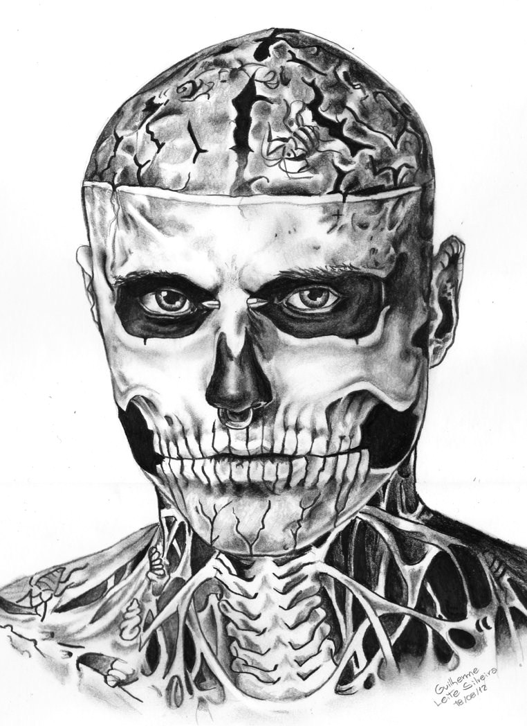 Portrait noir & blanc de Rick Genest, l'homme sur-tatoué