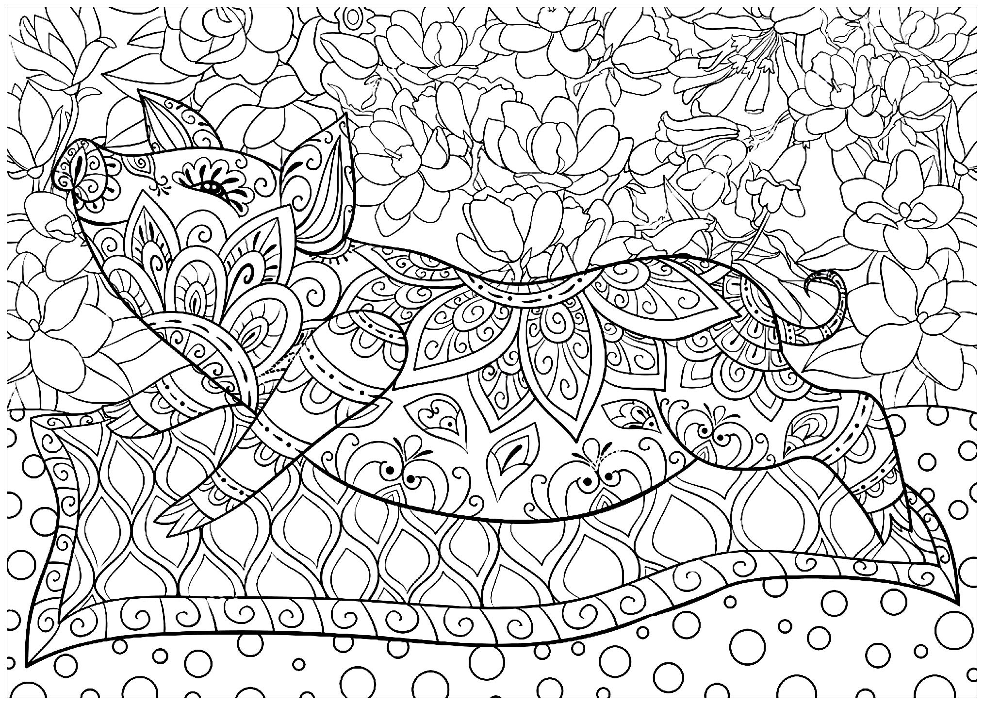 花柄のカーペットの上の飾り豚 (複雑なぬりえ 豚 大人向け印刷用)