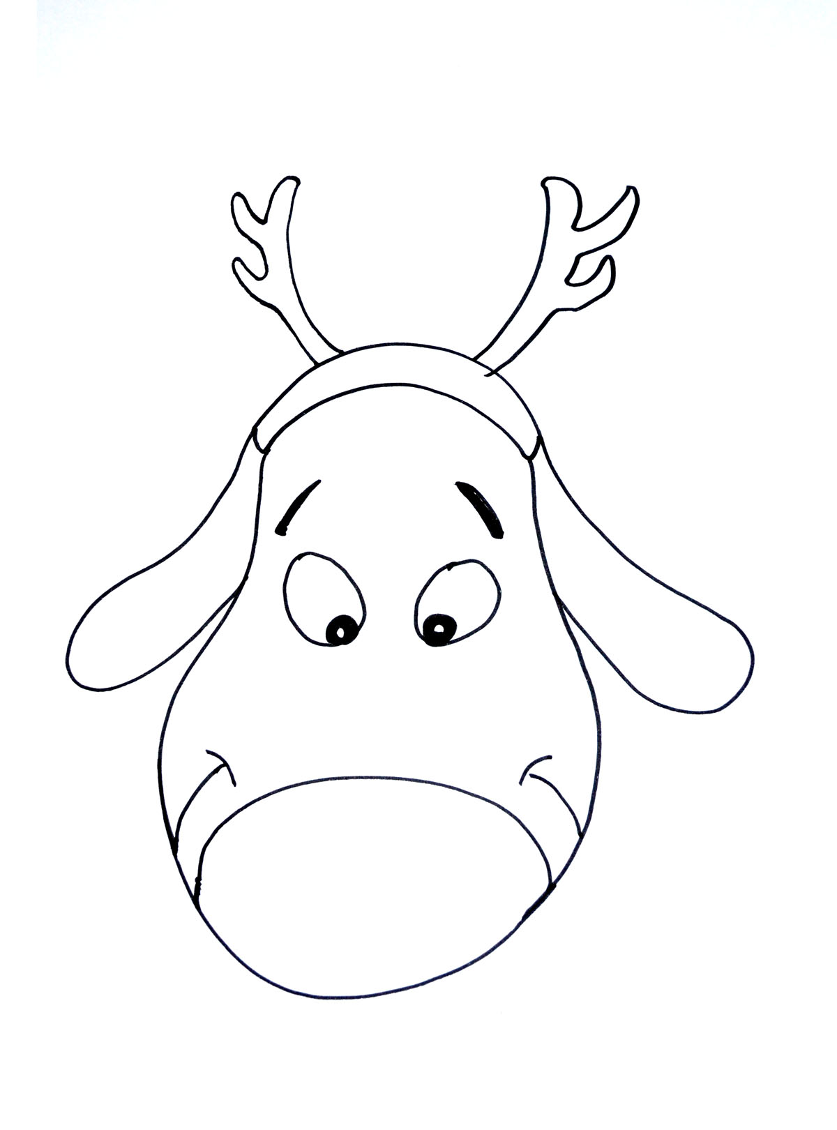 A very simple Santa Claus reindeer to color