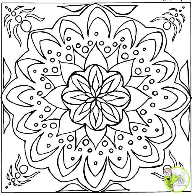 Mandala floral muy bien dibujado