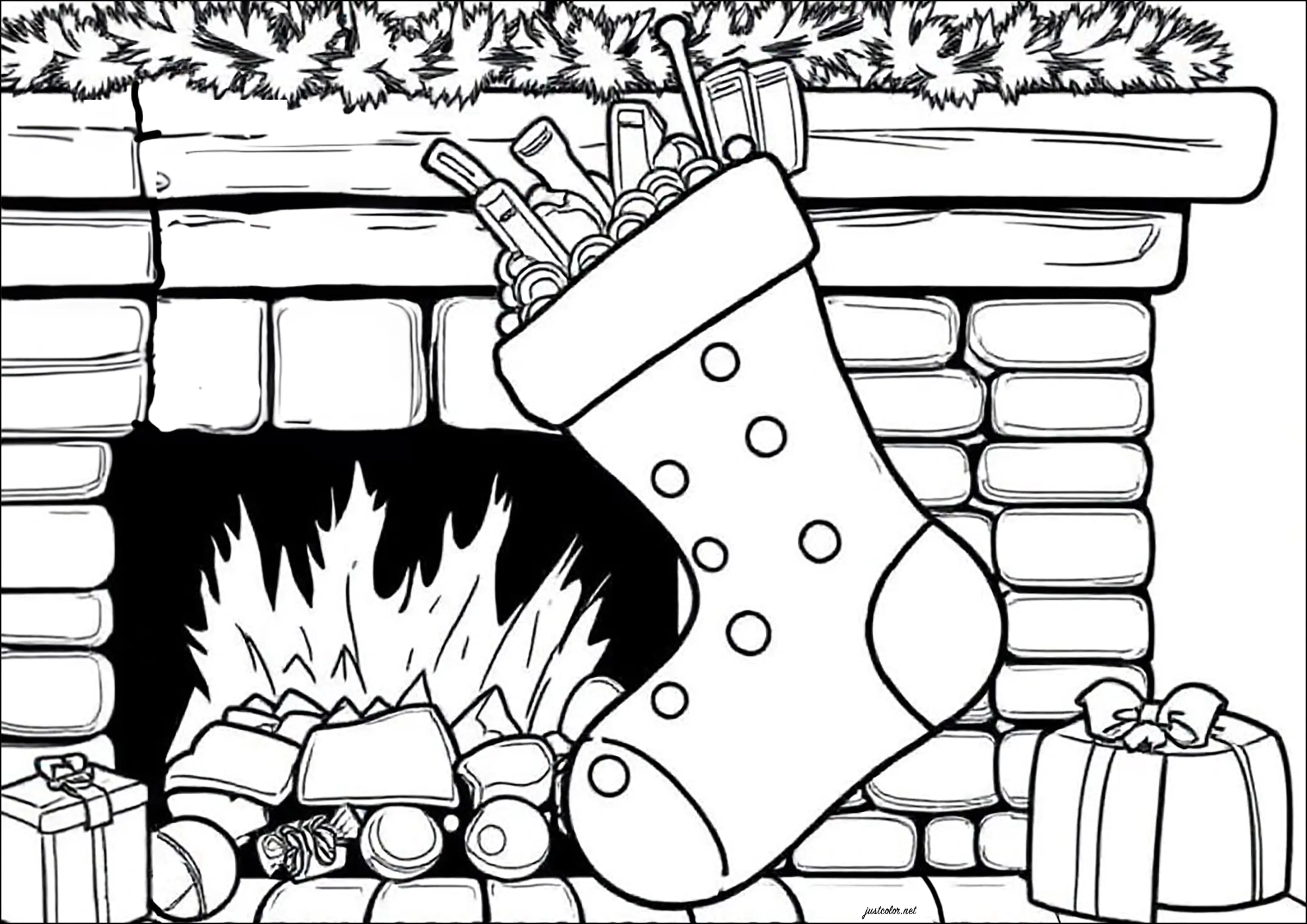 Medias de Navidad frente a una chimenea y regalos (Página para imprimir para niños)