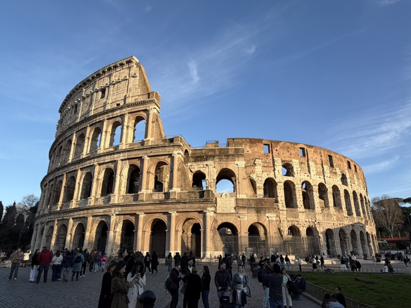 Colosseum, Roma, Italy, &copy; Photo Credit : Just-Travels.net / JustColor.net