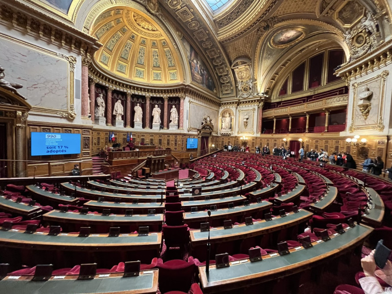 The National Assembly, Paris, France, &copy; Photo Credit : Just-Travels.net / JustColor.net