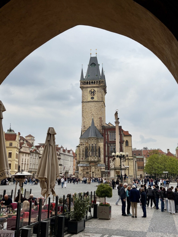 Old Town Square and Medieval Clock Tower, Prague, &copy; Photo Credit : Just-Travels.net / JustColor.net