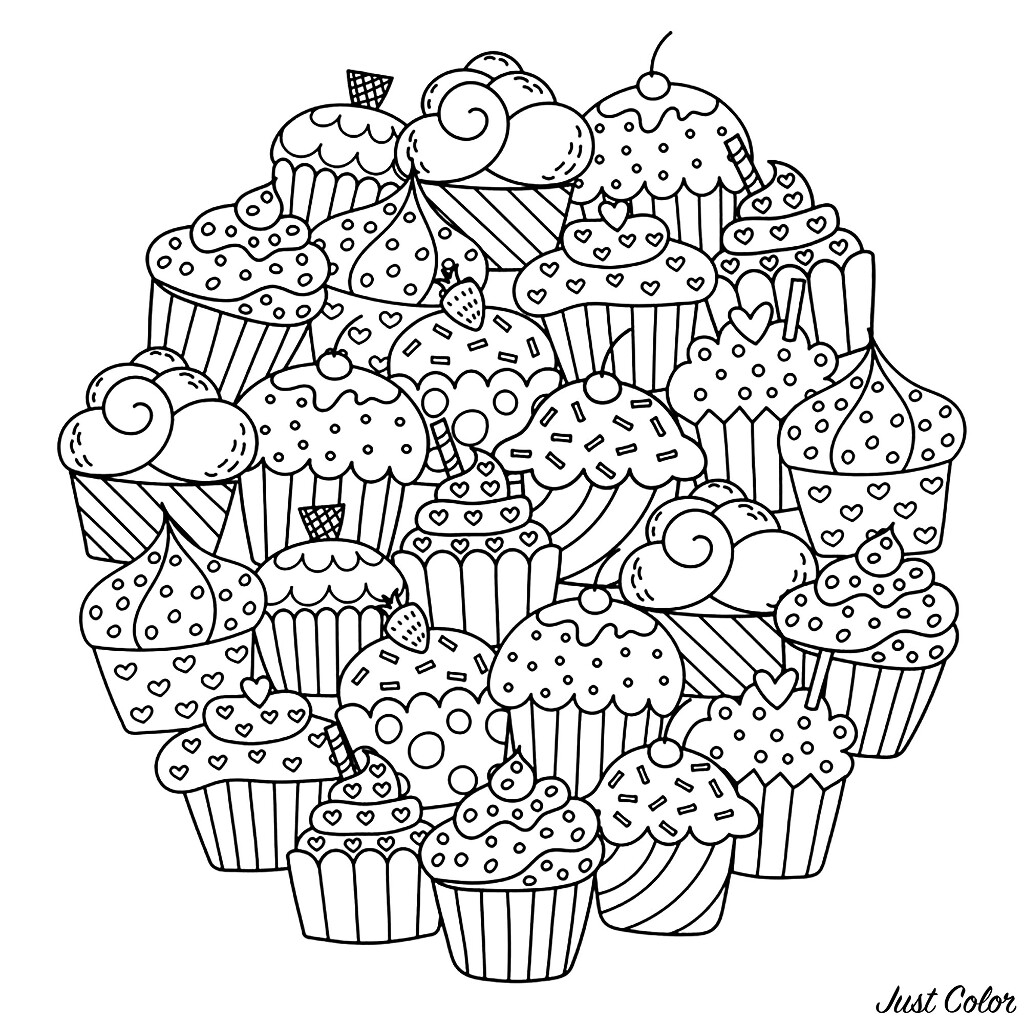 Those cute cakes are making a perfect circle to make you want to color them !
