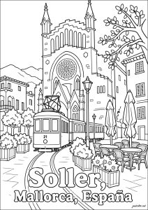 Le tramway de Sóller devant la cathédrale de la ville (Majoque, Espagneà