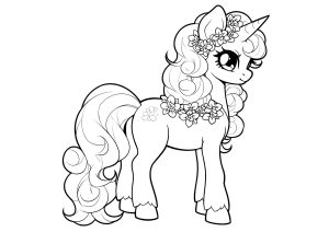 Pequena Pony com um colar de flores