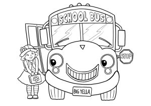 Um bonito autocarro escolar e uma pequena estudante