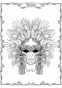 Máscara de Carnaval veneciana con hermosas plumas