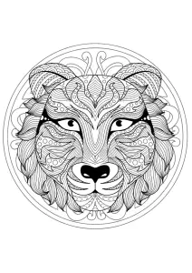 Mandala Con Preciosa Cabeza De Lobo Y Motivos Geométricos