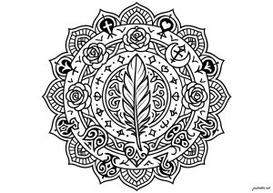 Mandala con tatuaggio esoterico