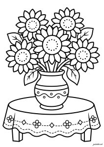 桌上的花盆